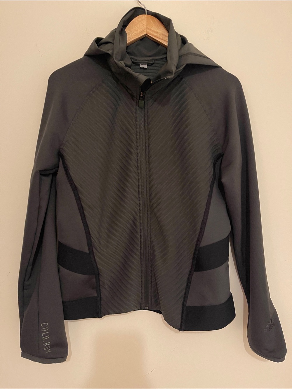 Adidas Women's Olive Hooded Performance Jacket stretch with zipper hood Size L